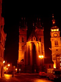 Kirche, auch am Markt